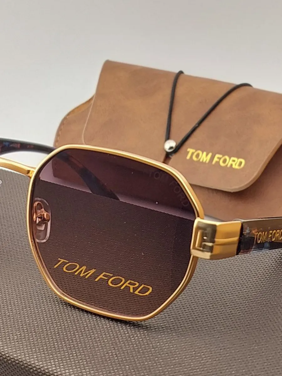 Очки солнцезащитные Tom Ford