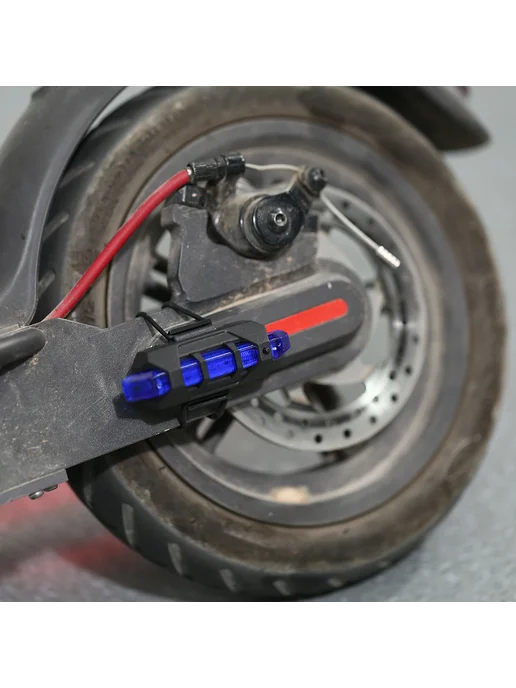 2шт LED габарит для электросамокатов M365 Pro, синий, 2 шт, фото 5